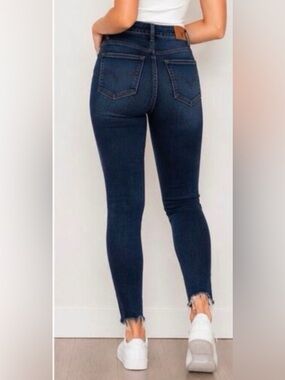 American Eagle Dark Wash Distressed Hem High Rise Jegging
